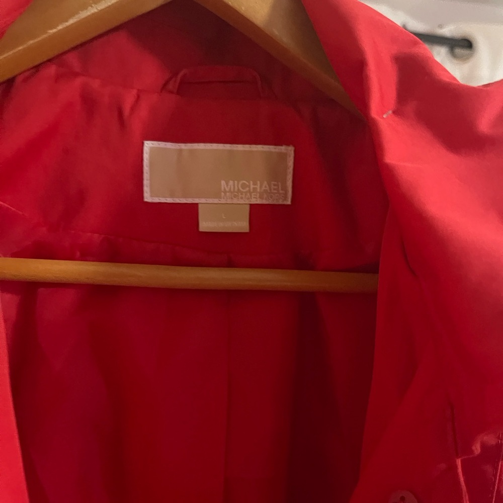 Bratifull coat light feeling used only once